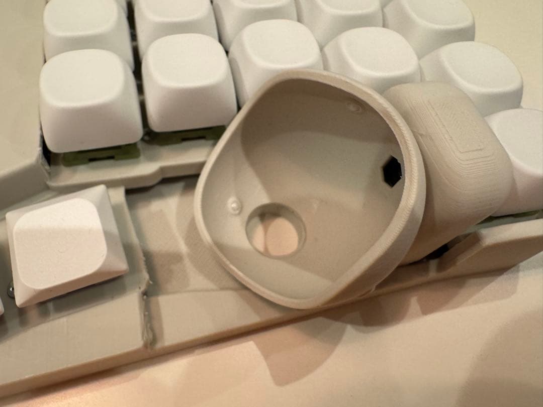 や*ち様 【新品】keyball39 マットボーンホワイト　完成品