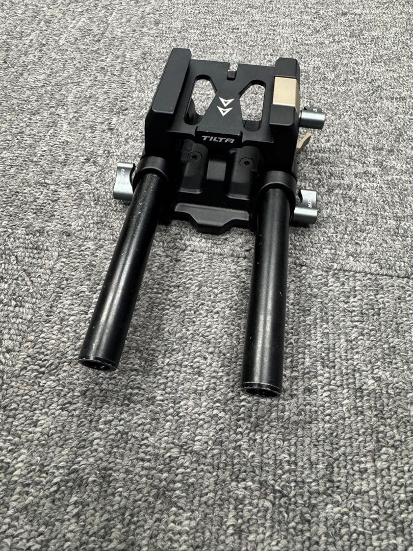 TILTA 15mm LWS ベースプレート　ロッド付き