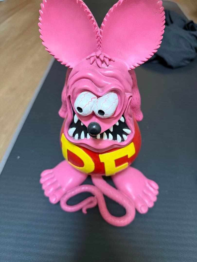 希少ラットフィンク　ビッグスタチュー30㎝