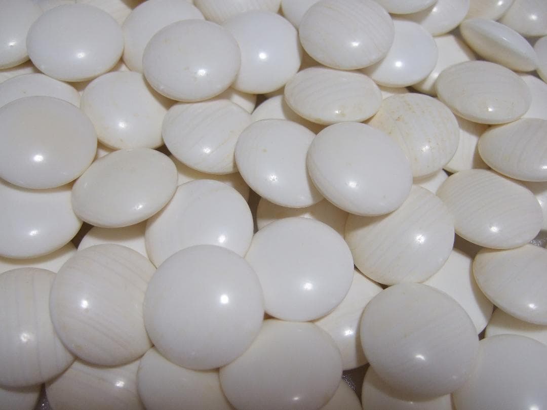 蛤碁石 那智黒石 32号碁石 白183個 黒182個 欅特大碁筍 / 囲碁