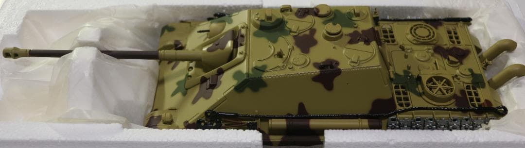 貴重ミニチャンプス製 　ヤクートパンター　1/35　 中古品