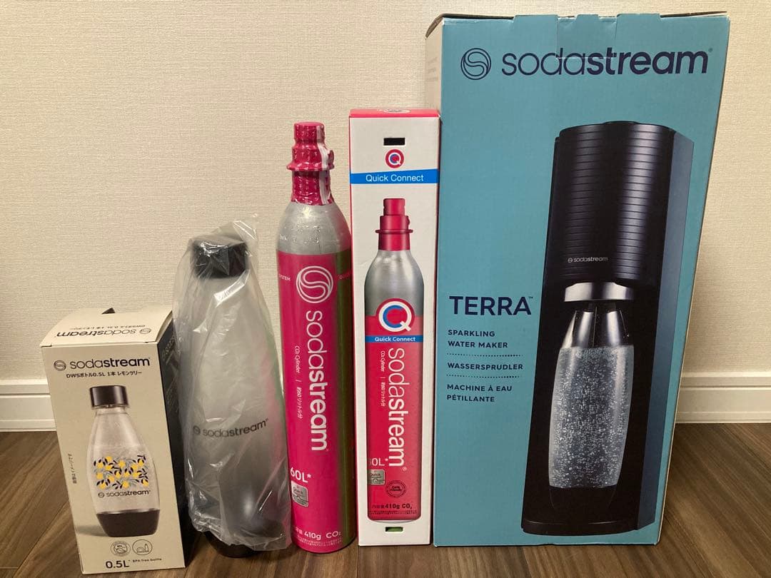 【新品】SodaStream TERRA スターターキット +ガスシリンダー 黒