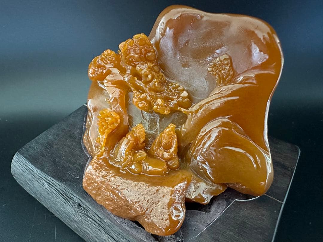 ラオス石　田黄　置物　山中尋友　縁起物　書斎　座台付き　箱付き
