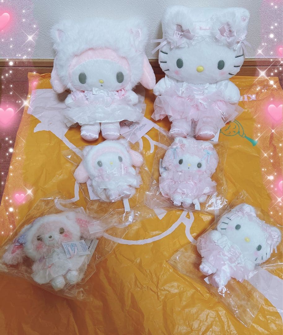 サンリオ　白猫バレリーナデザインシリーズ　ぬいぐるみ　マスコットホルダー