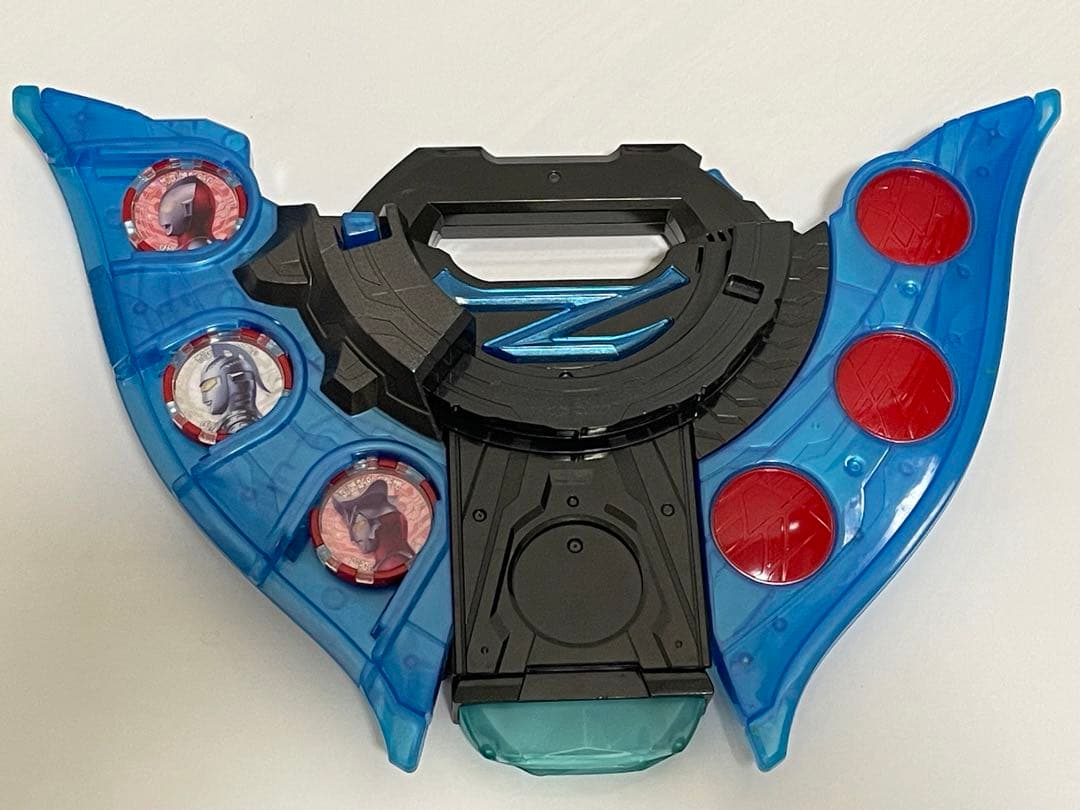 【円谷プロ】ウルトラマンZ DXウルトラゼットライザー＆メダルホルダーセット