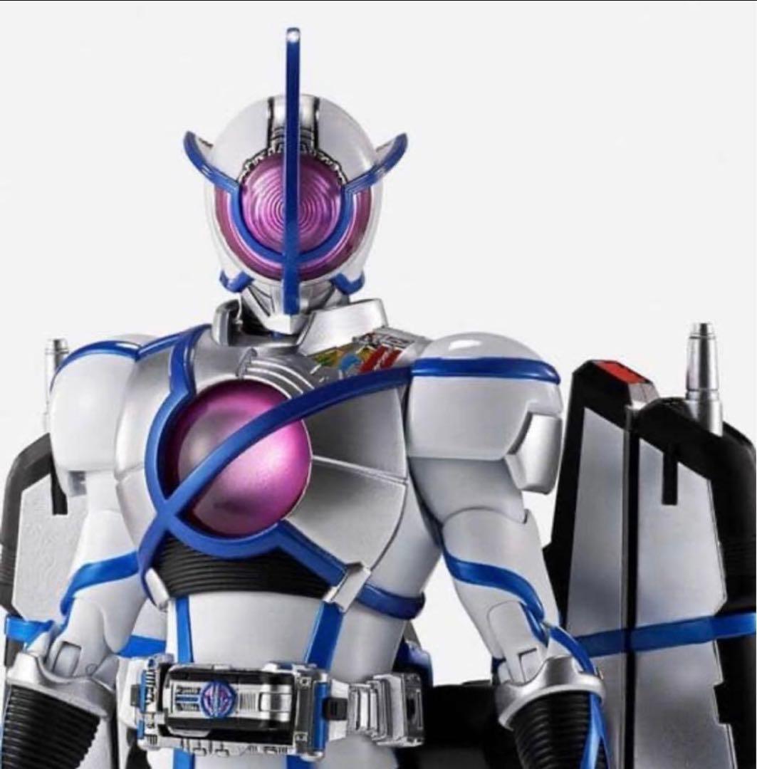 S.H.Figuarts 真骨彫製法 仮面ライダー サイガ　新品