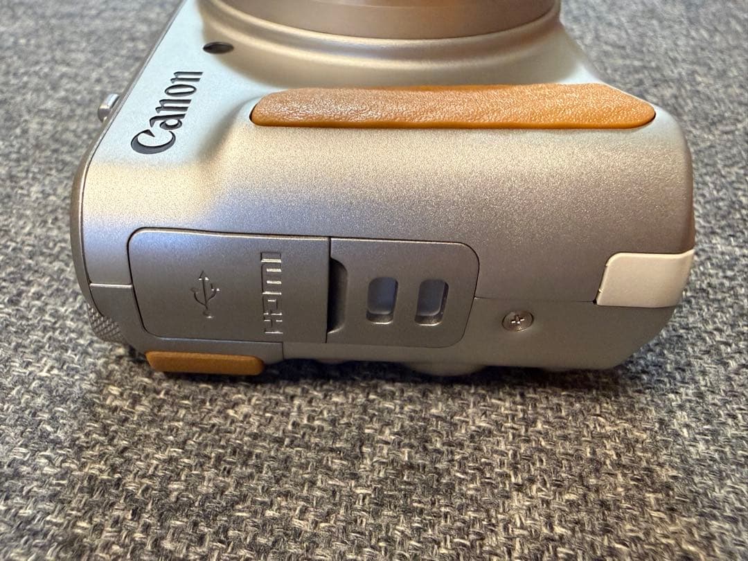 Canon PowerShot SX740 HS シルバー 展示品