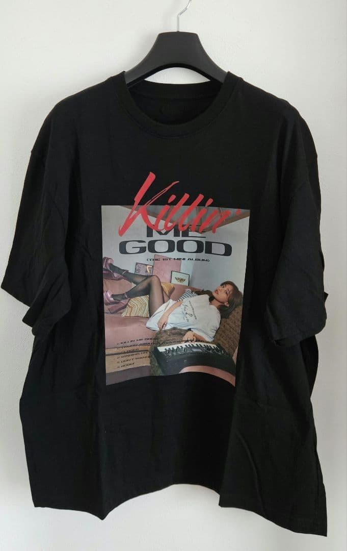 TWICE　ジヒョ　Tシャツ