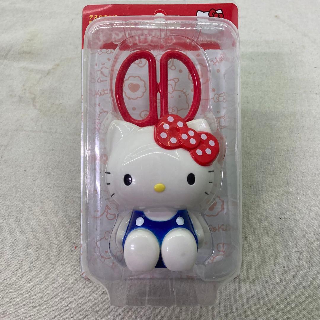 【新品★2013】SANRIO　サンリオ　ハローキティ　スタンドはさみ