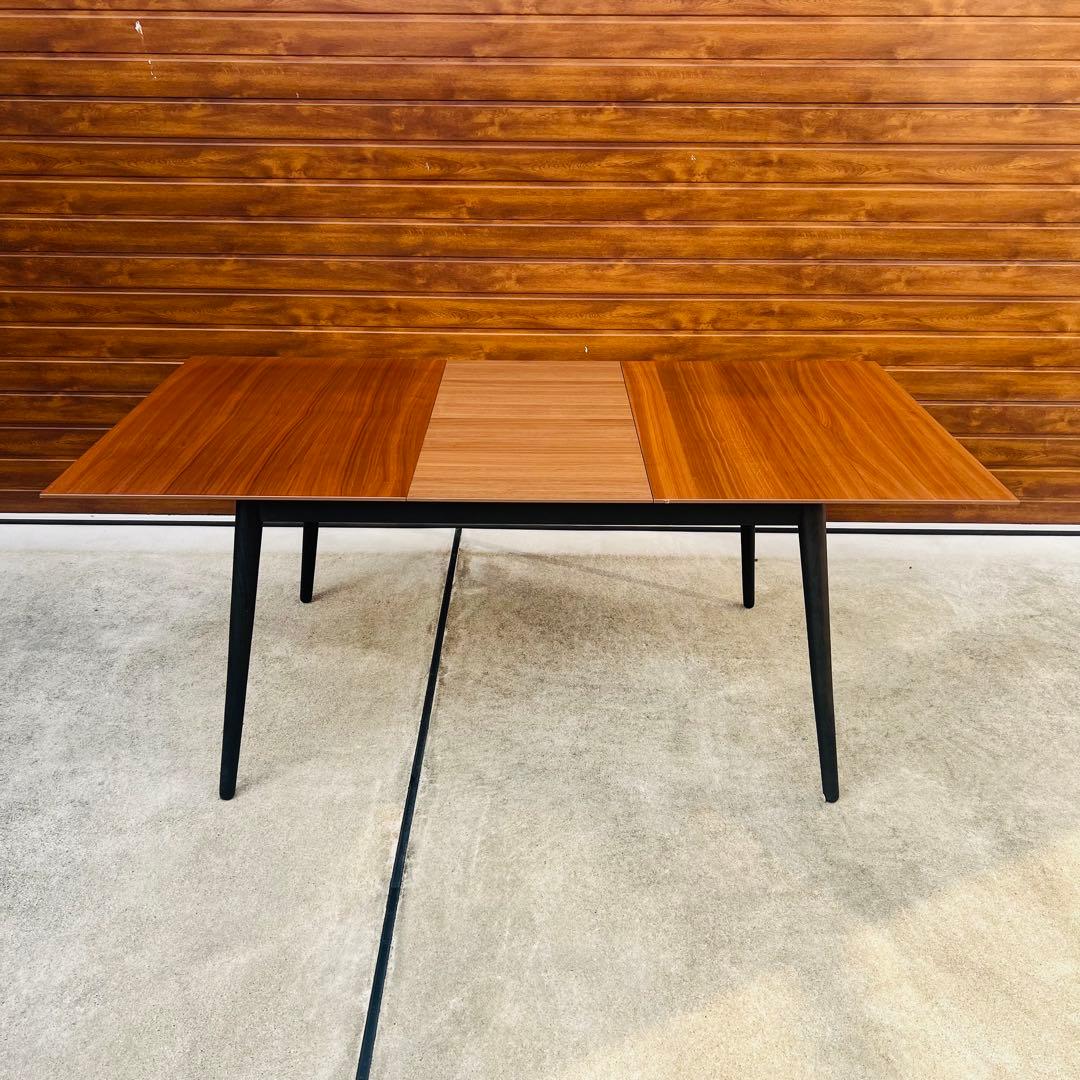 美品 BoConcept Milano ダイニングテーブル エクステンション