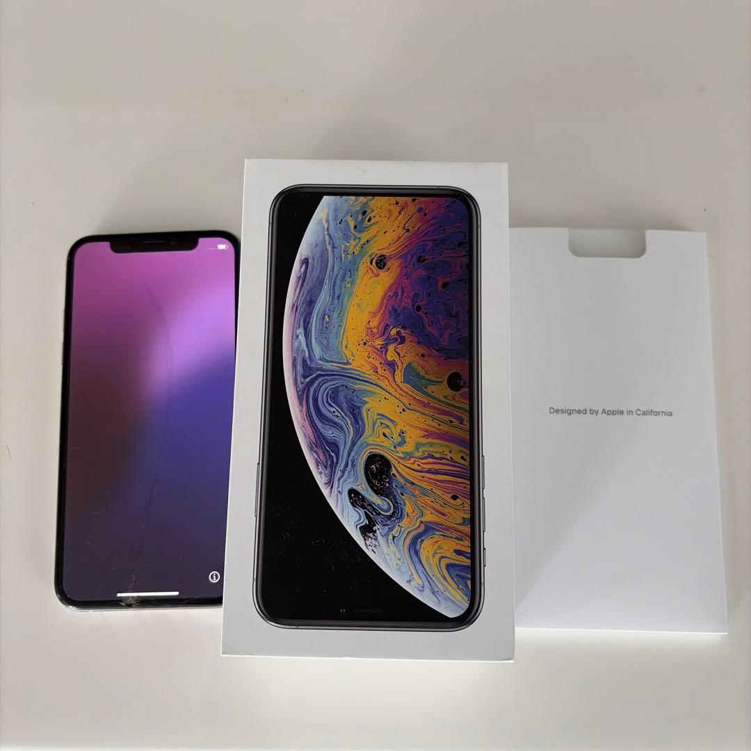 iPhonexs 256 ホワイト　液晶に傷あり