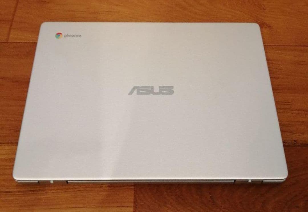 ASUS Chromebook C423NA シルバー