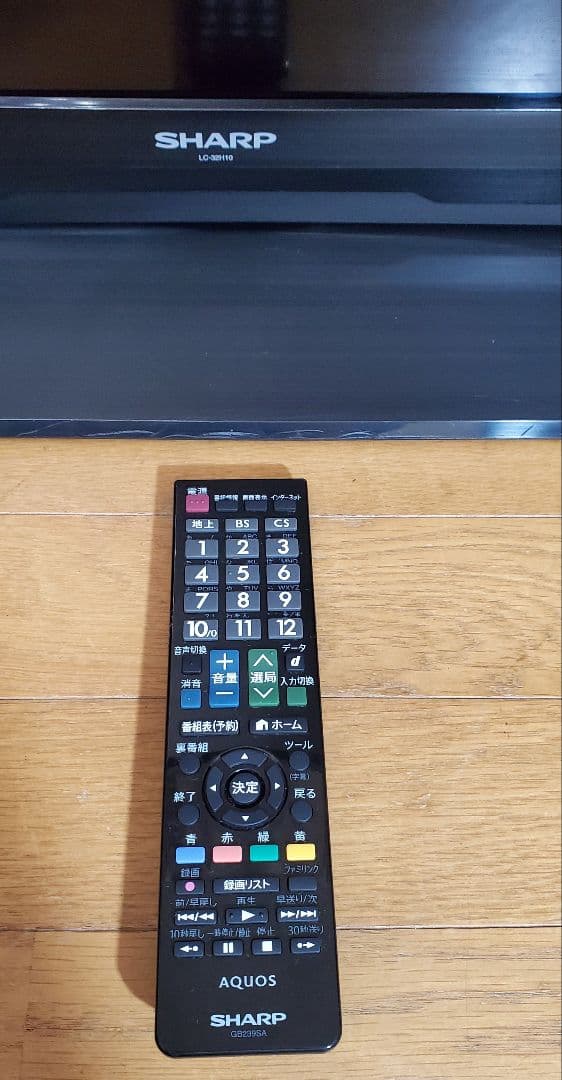 シャープ 　AQUOS 　32型　液晶テレビ 　ブラック 　HDMI　家電品