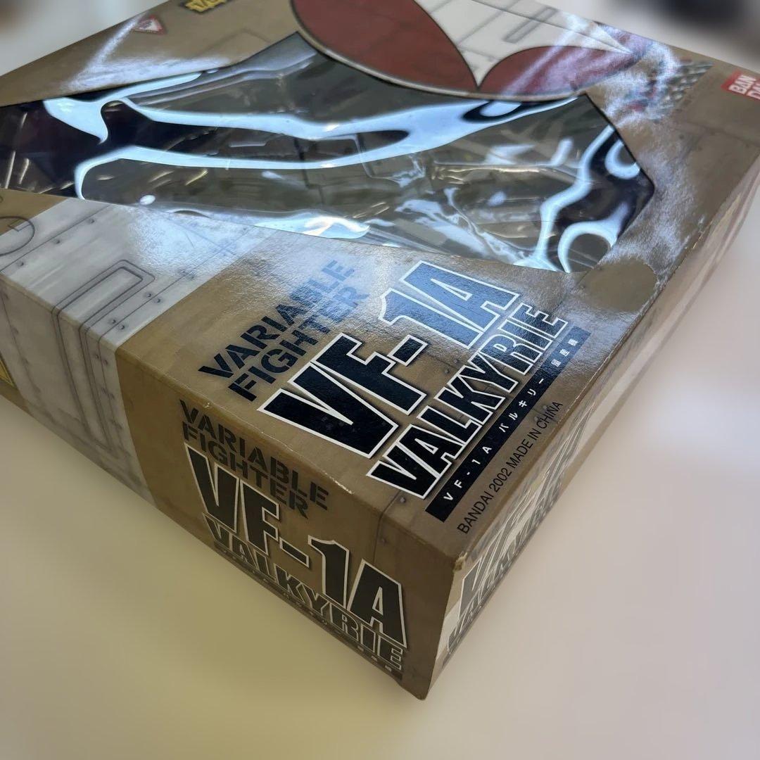 【未組立】BANDAI 1/55 VF-1A バルキリー可変戦闘機 マクロス