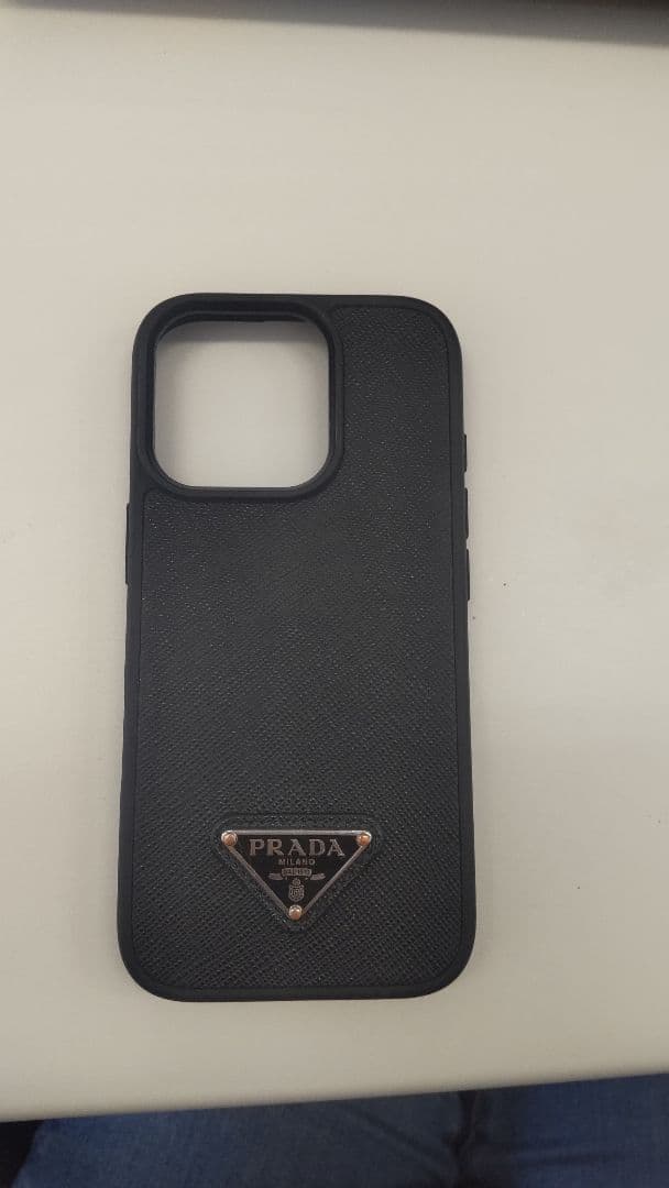 PRADA iPhone16proスマホケース 三角ロゴ 正規品