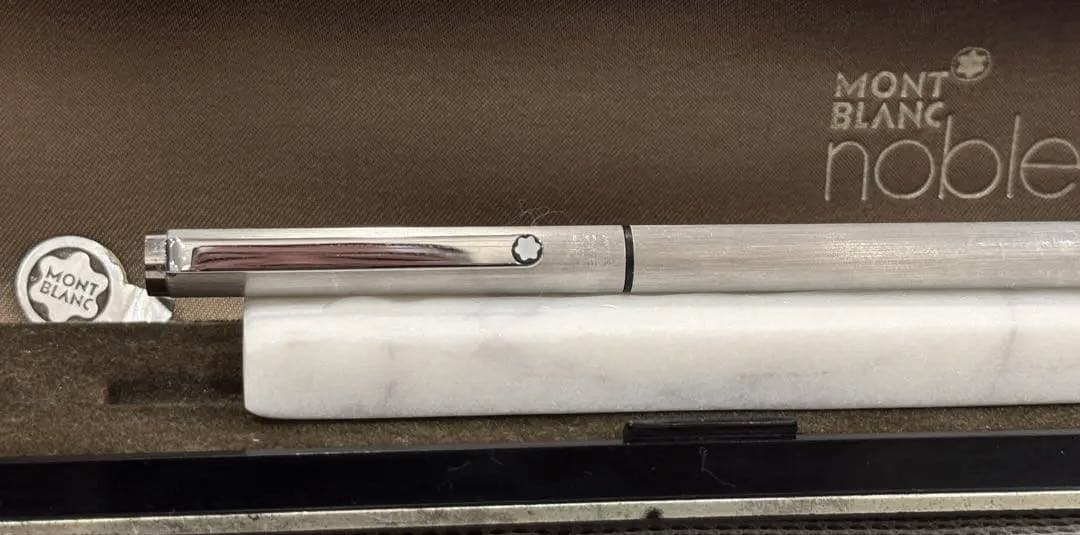 【極美品】モンブラン 2色ボールペン シルバー（リフィルセット）