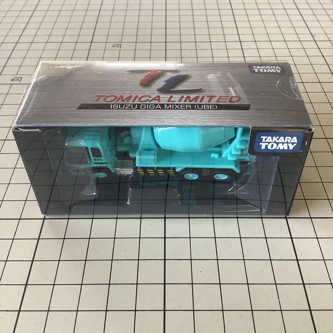 トミカリミテッド 0114 isuzu giga mixer (ube)