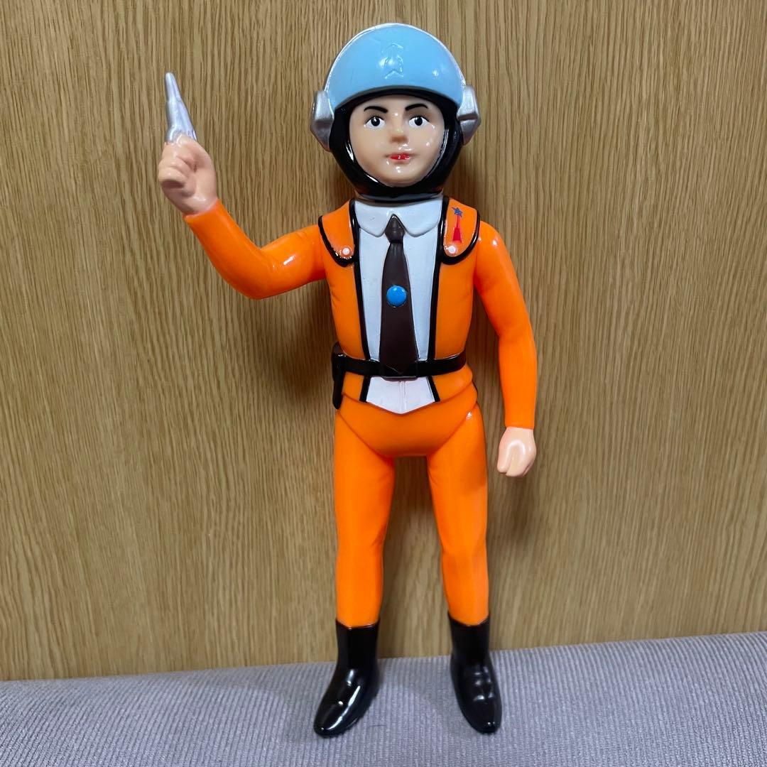 ハヤタ隊員 ソフビ ウルトラマン