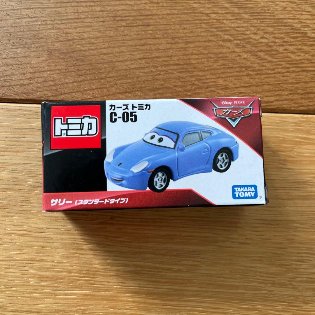 廃盤品　トミカ カーズ C-05 サリー(スタンダードタイプ)