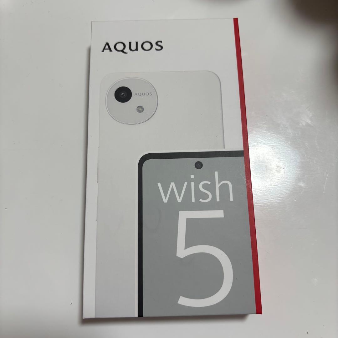AQUOS wish 5 本体 SIMフリー 白 黒