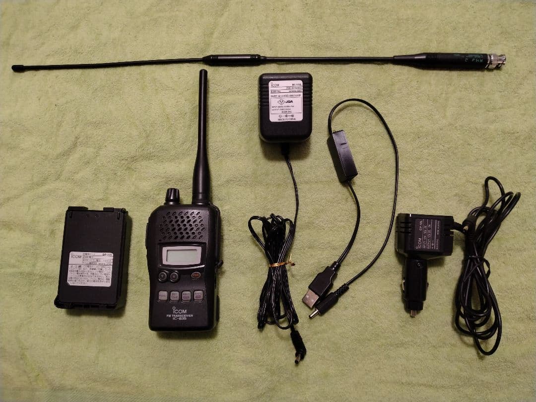 アイコムIC-83S FMトランシーバーセット