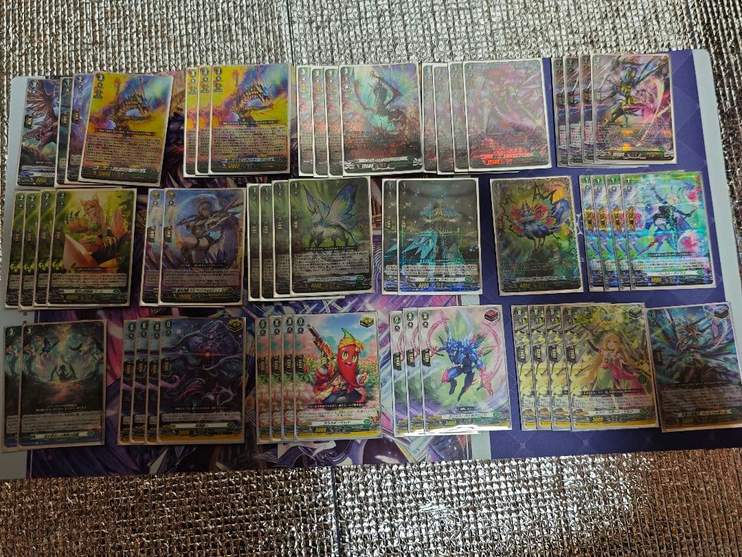 ヴァンガード 　レヴィドラス・エンピレオデッキ 無限鱗粉マーカー、スリーブ付き