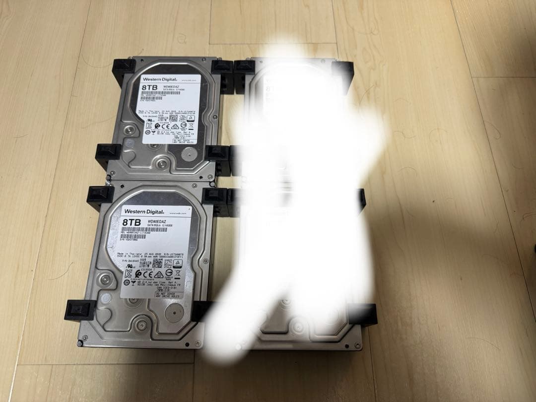 Western Digital WD80EDAZ 8TB ×2 16TB