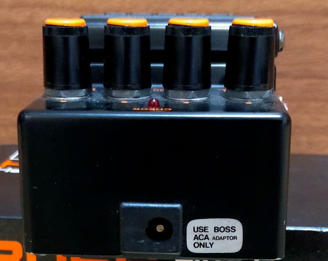 BOSS HM-2 Heavy l　初期1983年11月生産品