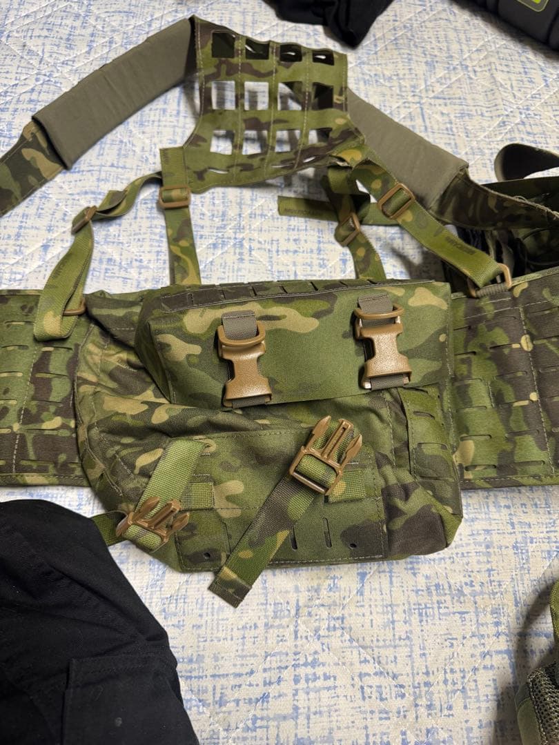 carcajoutactical製ベルトキット各種ポーチ made in カナダ