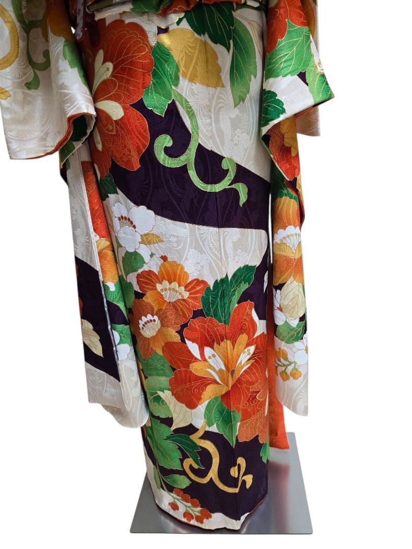 振袖　フルセット　豪華絢爛　刺繍　地文　成人式　結婚式　華やか　オレンジ　紫