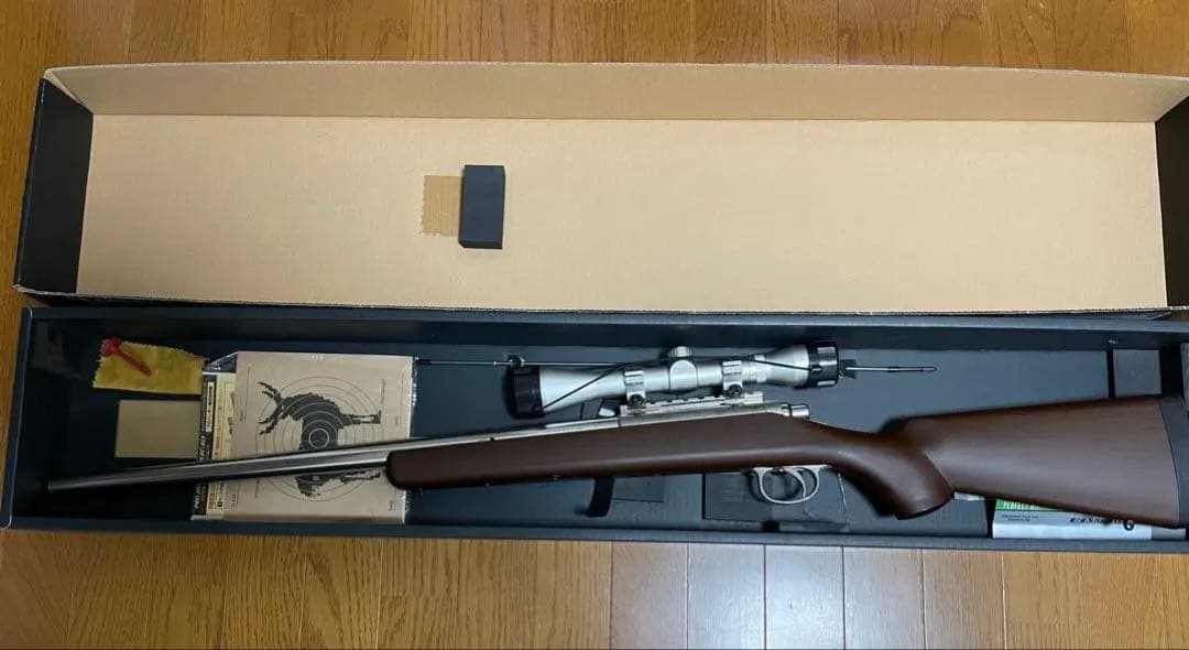 東京マルイ　PRO HUNTER VSR-10 リアルショック　木目調ストック