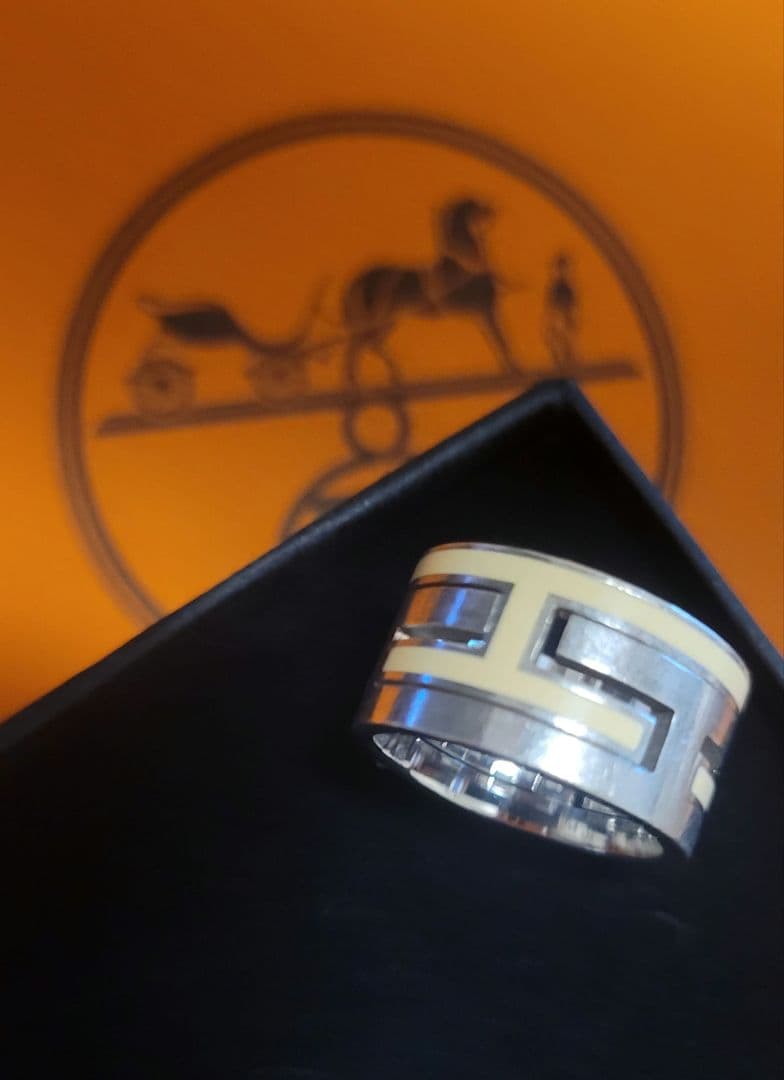 HERMES ムーブアッシュシルバーエナメル リング