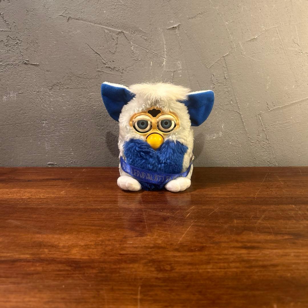 2000年版 限定生産 おしゃべりファービー ぬいぐるみ 置物 コレクション