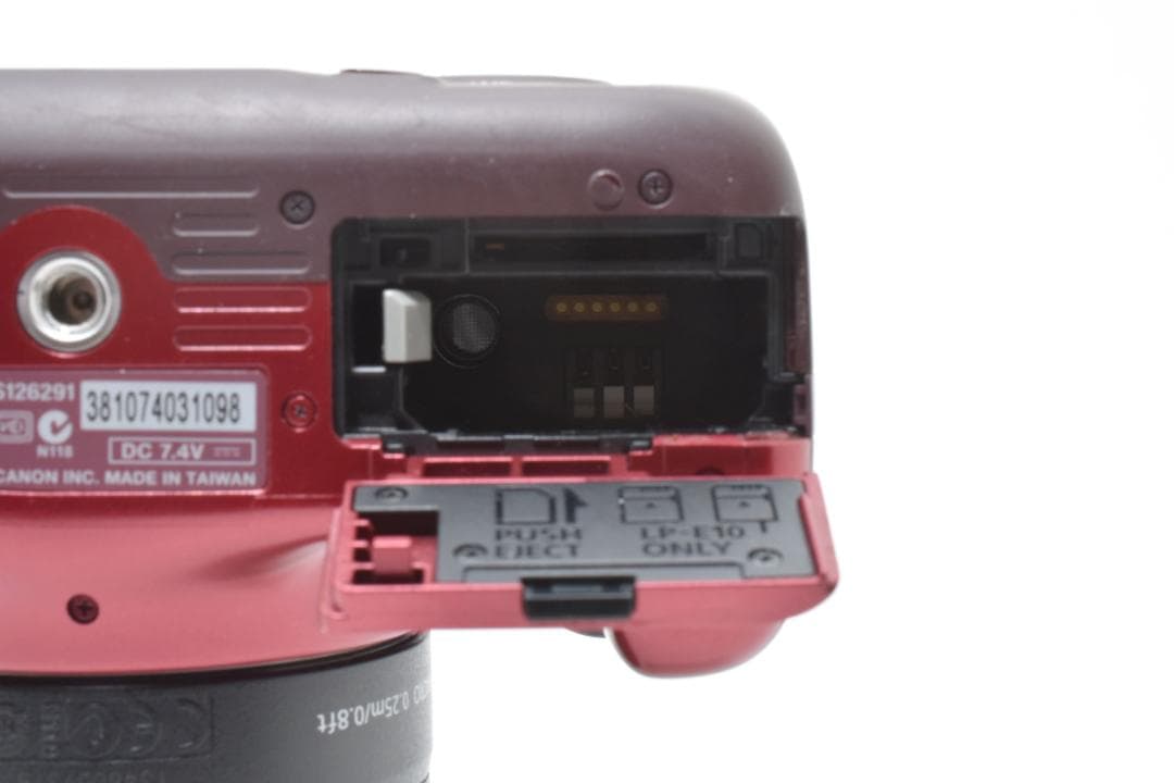 ⭐️すぐ使えます⭐️Canon EOS Kiss X50 レッド セット