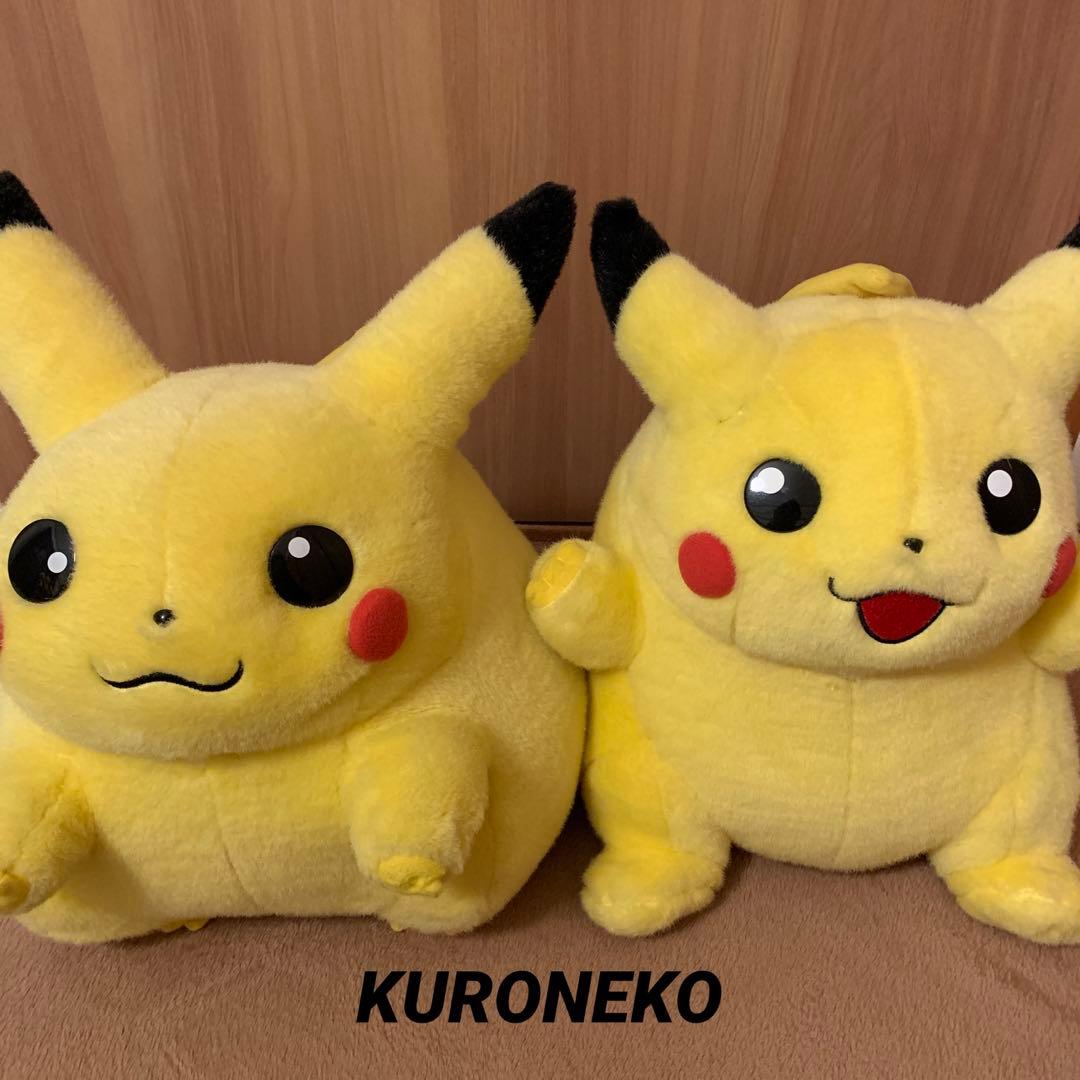 ポケットモンスター　TOMY ピカチュウ　ぬいぐるみ　等身大