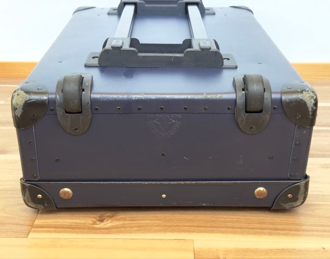 グローブトロッター オリジナル キャリーオン 21インチ ネイビー