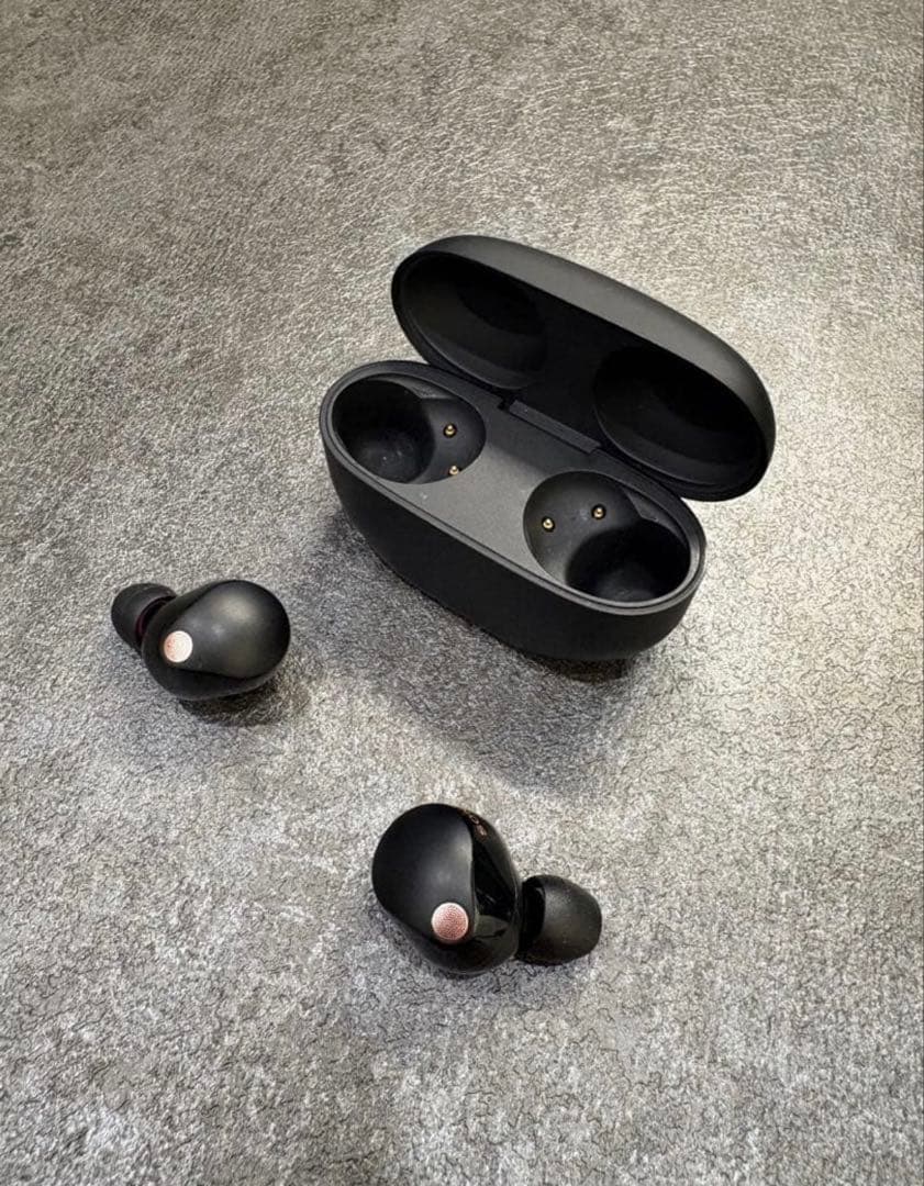 ワイヤレスイヤホン ブラック　SONY WF-1000XM5 イヤホン