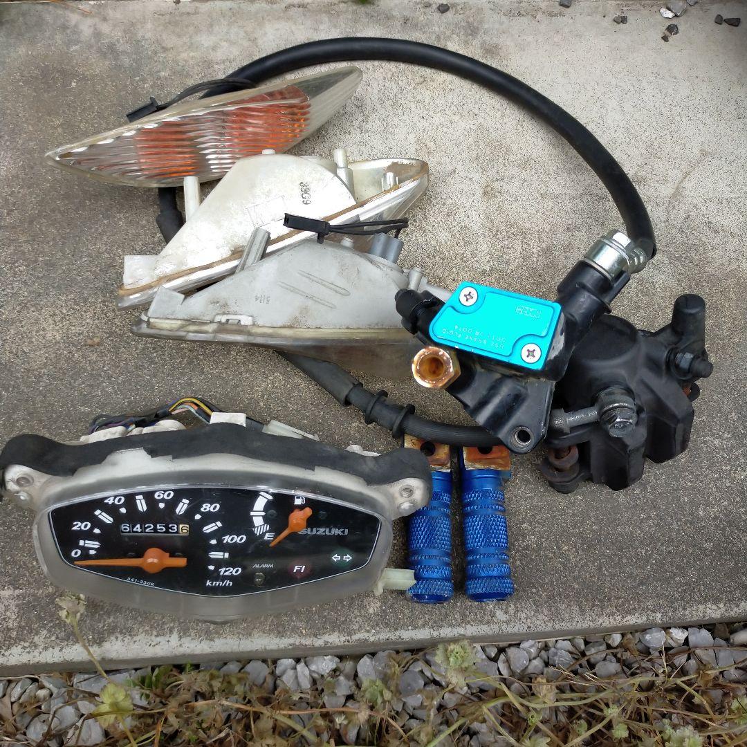 b*0様 アドレスv125g小物類まとめ売り ワンツー