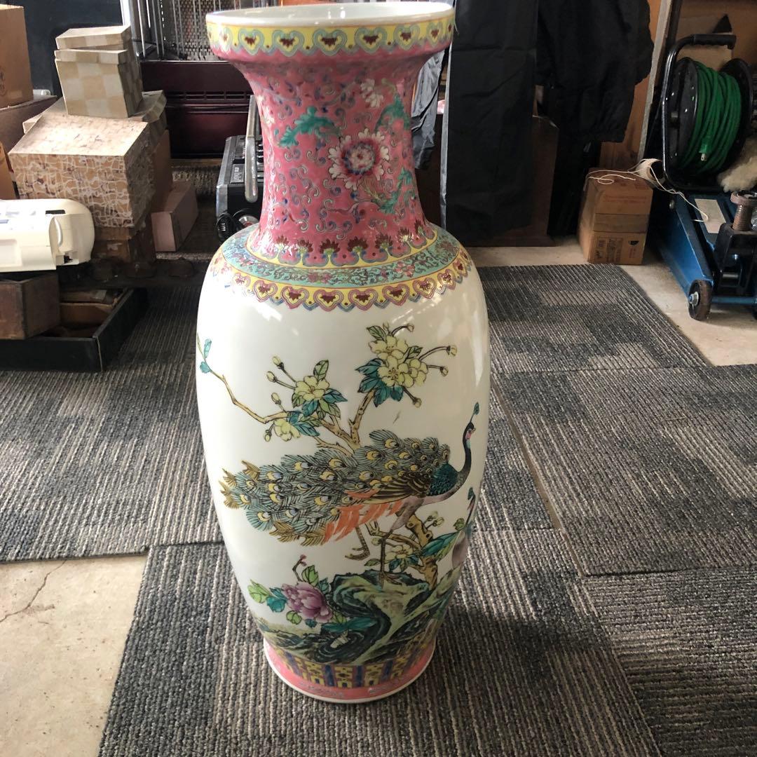 孔雀と花の装飾 陶器花瓶