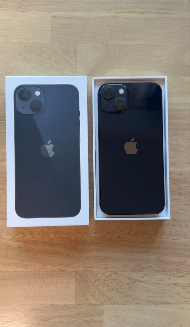 iPhone 13 128GB ミッドナイト本体