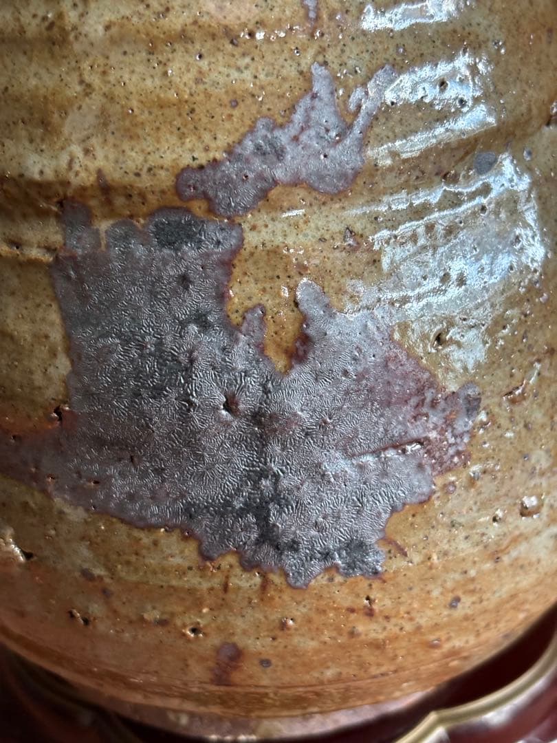 やまちゃん河井寛次郎作灰鉄釉七寸蕪形徳利瓶　冬の森に咲く寒椿　一品物