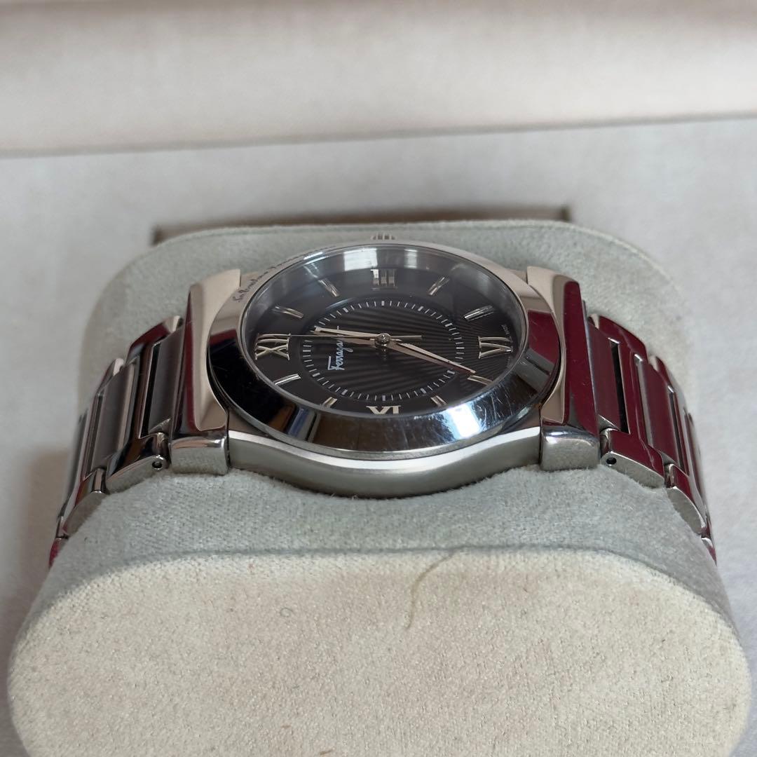 Salvatore Ferragamo F10サルヴァトーレ フェラガモ 腕時計