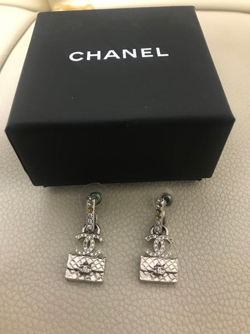CHANEL ココマーク　マトラッセ　ピアス