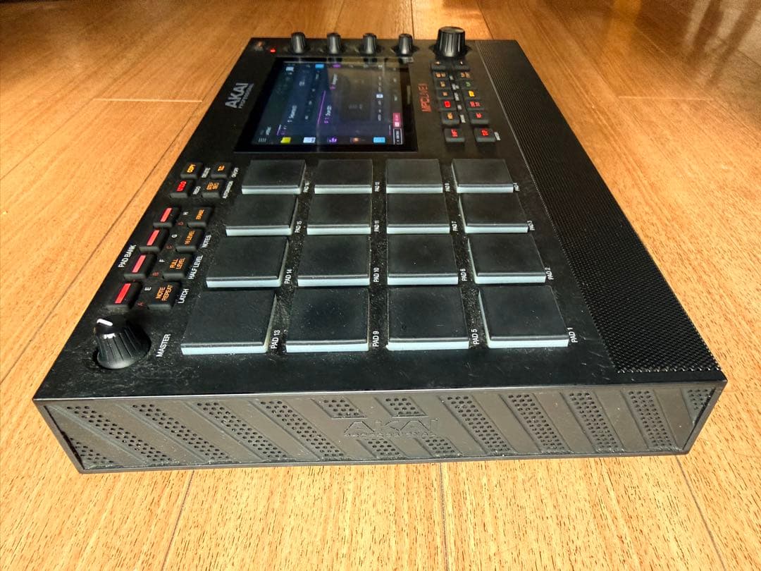 c*i様 AKAI MPC Live 2 500GB ボーナス