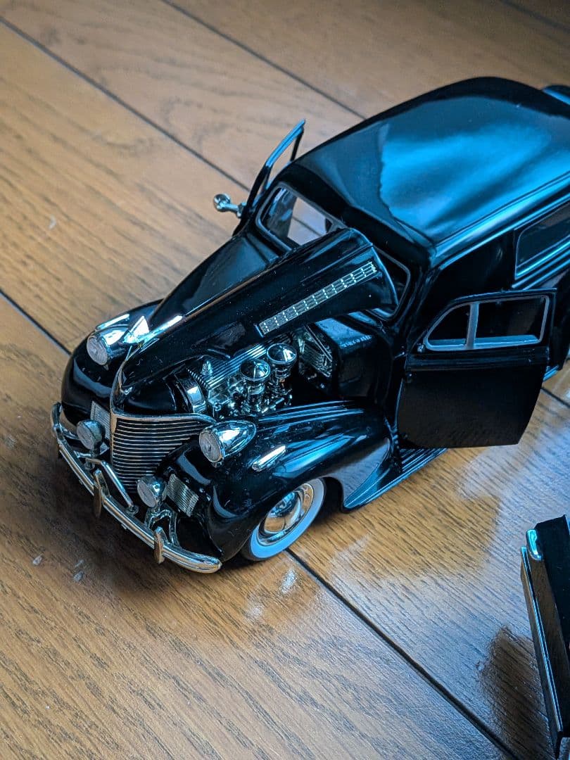 ミニカー4台セット アメ車 CHEVROLET CADILLAC