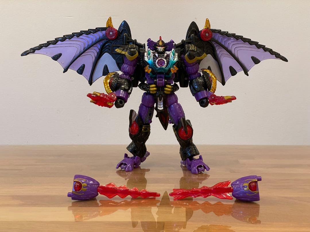 カーロボット　ギガトロン