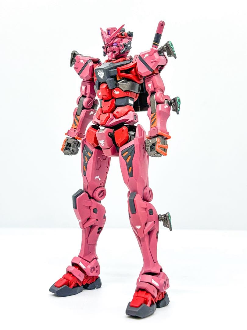 HG 赤いガンダム　(0079) 塗装完成品　ジークアクス　GQuuuuuuX