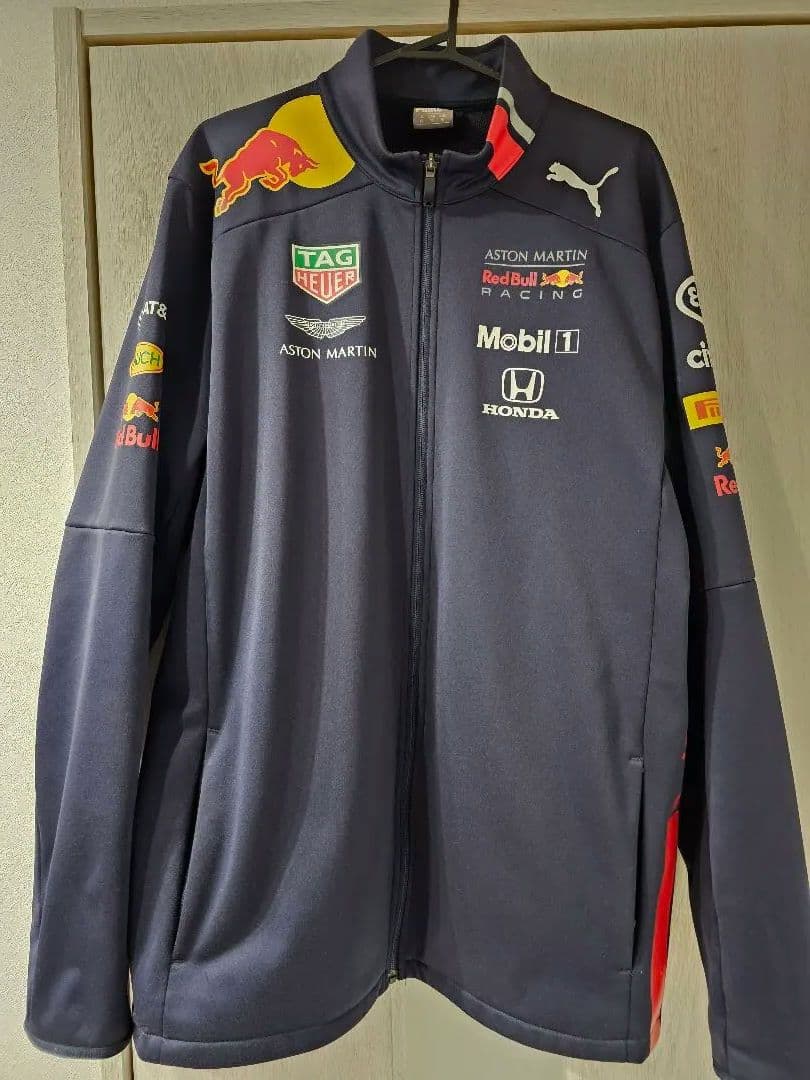 Puma Red Bull Racing ソフトシェルジャケット