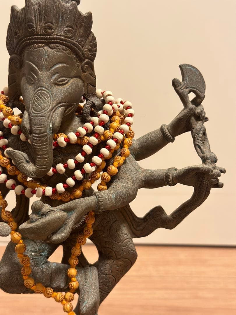 ダンシングガネーシャ　インド神様