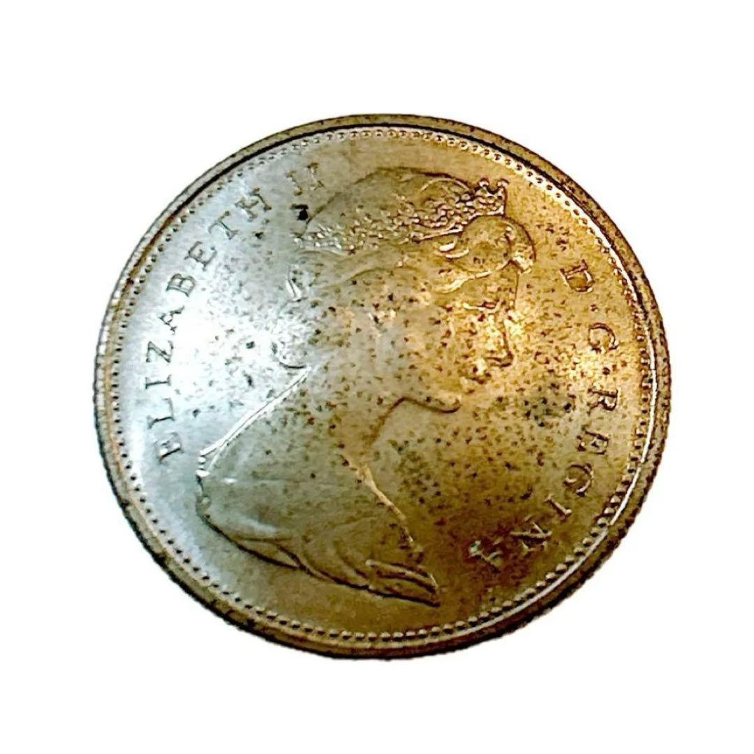 カナダ　1ドル銀貨　エリザベス2世　　ピンバッジ　留め具　コンチョ